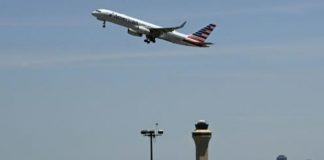 American Airlines cesará operaciones en noviembre en Bolivia