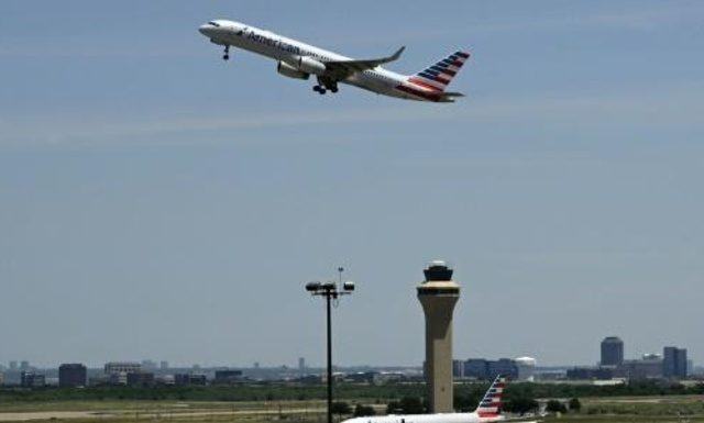 American Airlines cesará operaciones en noviembre en Bolivia