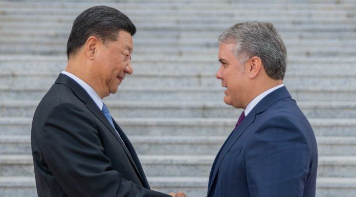 ¿Es posible crear una ruta aérea entre China y Colombia, como propuso el presidente?