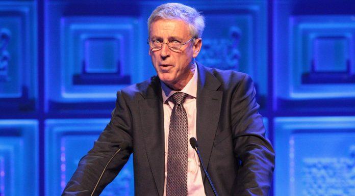 Las guerras comerciales impactan la demanda global de carga aérea.