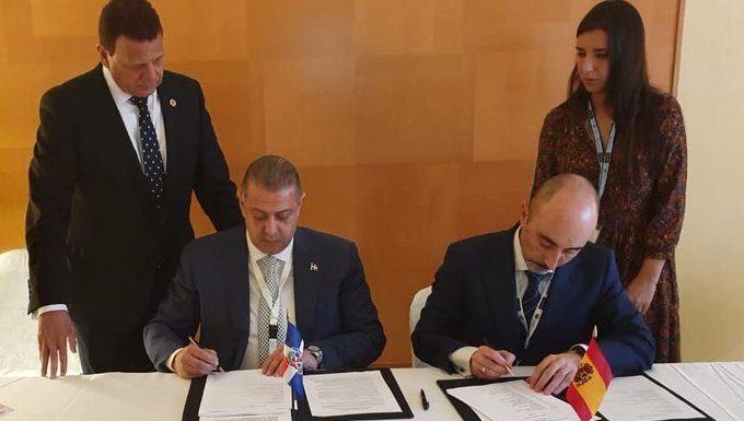 Dominicana logra 11 acuerdos aéreos en ICAN 2019