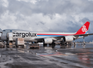 Cargolux prohibe el transporte de cigarillos electrónicos descartables