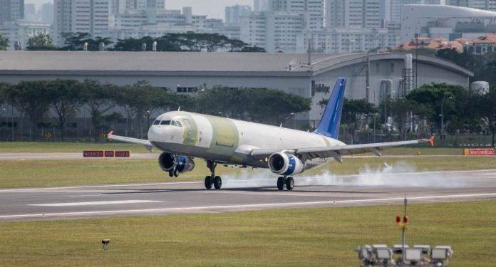 Bautismo de vuelo del A321 convertido en carguero