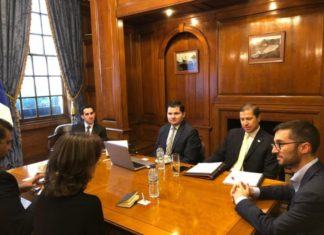 Panamá busca conexión aérea directa con el Reino Unido