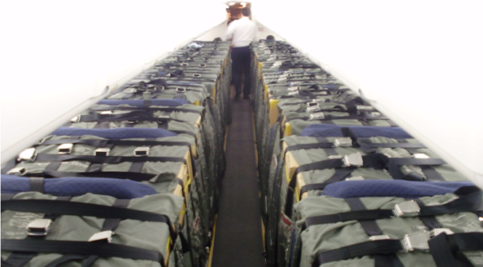Aviones de fuselaje angosto como cargueros con los Seat Containers