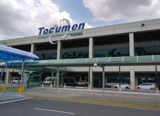 El aeropuerto de Tocumen, en Panamá, mantiene vuelos humanitarios y de cargas