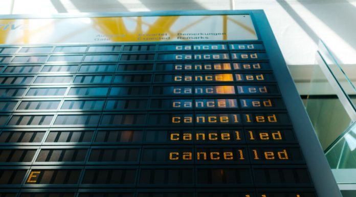 Argentina suspende la actividad aerocomercial regular hasta Septiembre