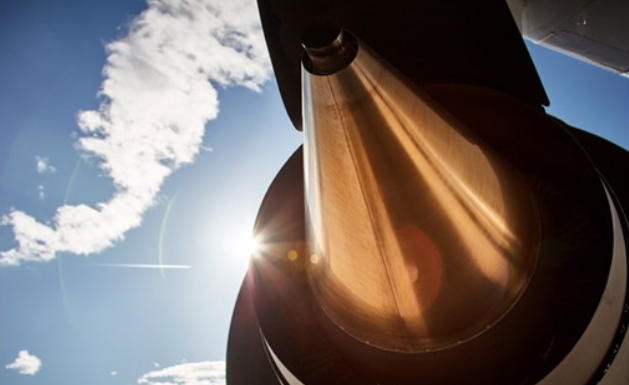 Innovador proyecto encabezado por Lufthansa Group: Volar con luz solar