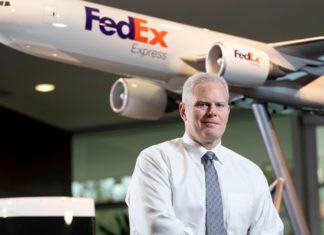 Richard W. Smith es el presidente regional de las Américas para FedEx Express