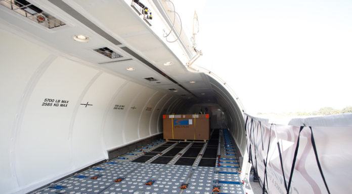 PEMCO de TSG recibe la aprobación de la FAA para su programa de conversión Boeing 737-700 FlexCombi ™