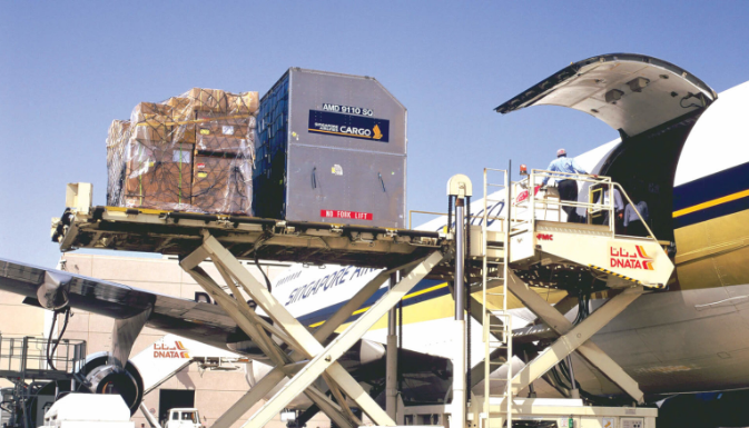 CLIVE data services: La carga aérea continuó su «recuperación gradual pero constante» en julio