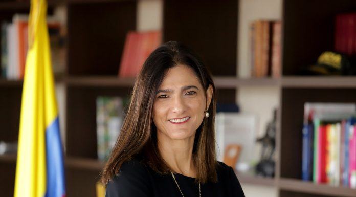 Avianca Holdings recibirá un apoyo financiero de US$ 370 millones por parte del Estado Colombiano