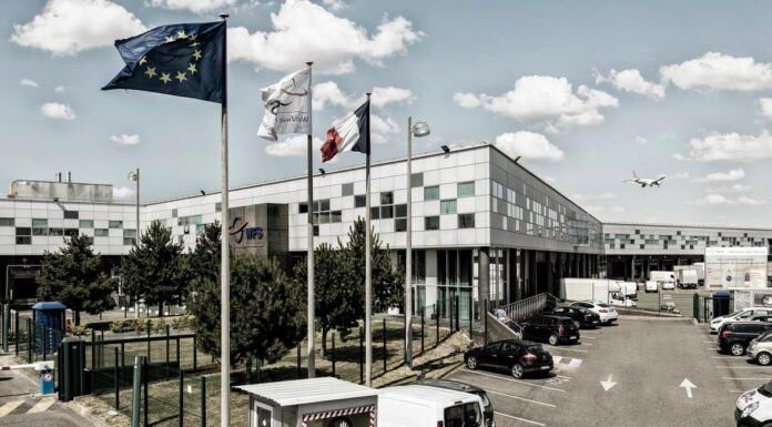 WFS implementa la tecnología de rastreo Bluetooth de Descartes para visibilidad en tiempo real