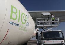 Boeing se compromete a entregar aviones comerciales listos para volar con combustibles 100% sostenibles