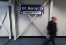 El Reino Unido cierra sus fronteras para prevenir la entrada de nueva cepa de Coronavirus