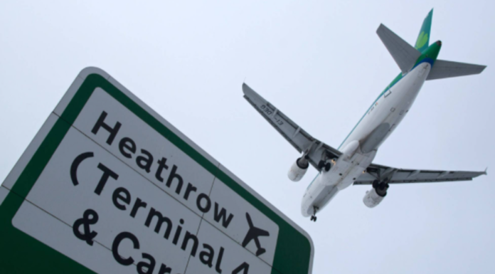 Los vuelos directos provenientes de Reino Unido e Irlanda del Norte seguirán suspendidos hasta el 31 de enero