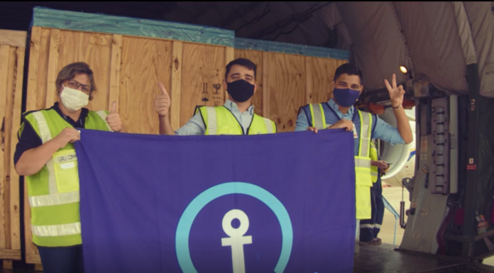 Kuehne+Nagel realiza transporte en el Antonov AN-124, uno de los aviones de carga más grandes del mundo