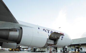 Senator se alía con LATAM Cargo para reducir impacto en las emisiones de CO2