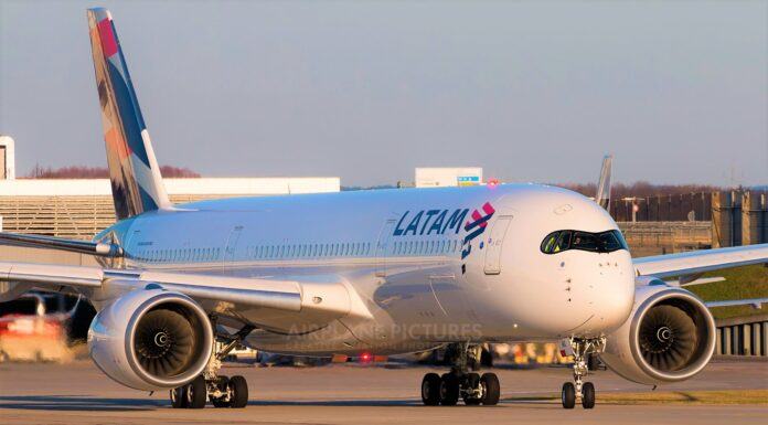 Por la caída en la demanda global de pasajeros, LATAM retira su flota de A350