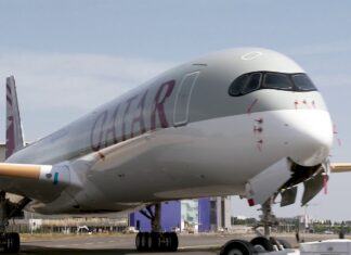 Qatar Airways deja en tierra 13 aviones Airbus 350