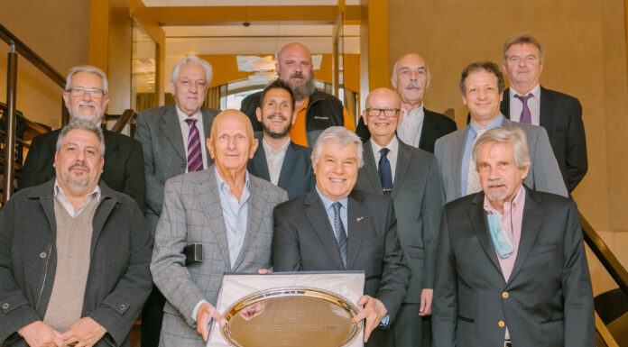 El Grupo Assekuransa agasaja a la Comisión Directiva de la AAACI por el 50º aniversario de la asociación