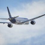 Lufthansa cancelará miles de vuelos por aumentos de casos de Covid-19