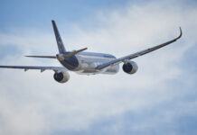 Lufthansa cancelará miles de vuelos por aumentos de casos de Covid-19