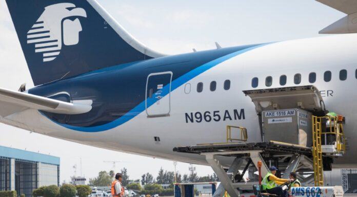 Aeroméxico supera la barrera de los 400 vuelos exclusivos de carga