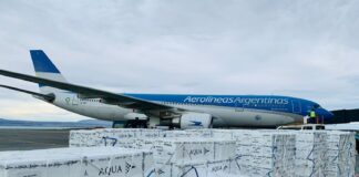 Aerolíneas Argentias aporta vuelos desde El Calafate para la industria salmonera de Chile