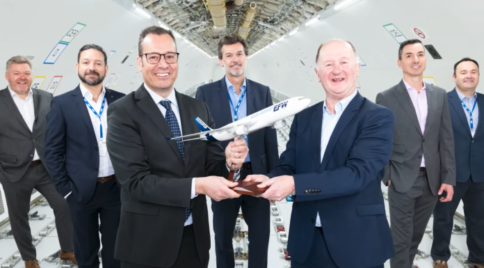 CDB Aviation recibe el primer A330-300 P2F que arrendará a «mas»