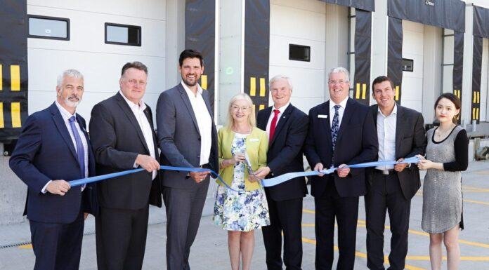 El aeropuerto Halifax Stanfield inaugura parque logístico de carga aérea