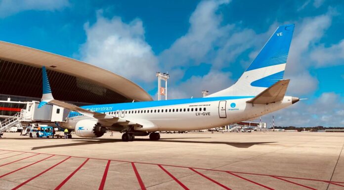 Aerolineas Argentinas retoma la conectividad entre Ezeiza y Montevideo