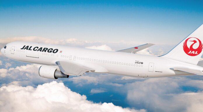 JAL frotalece su negocio de cargas con la incorporación de un avión carguero