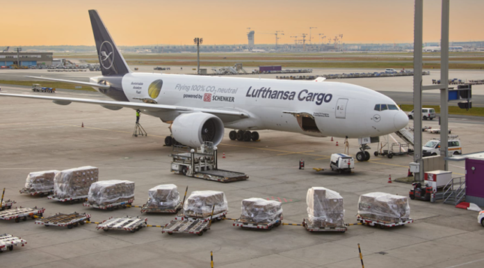 Lufthansa Cargo y DB Schenker se integran via APIs