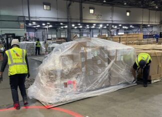 American Airlines Cargo reduce los residuos plásticos a largo plazo