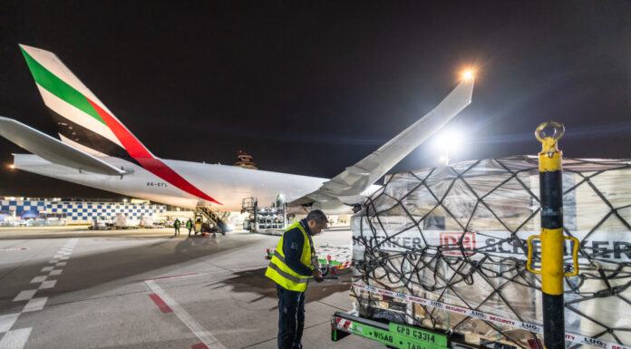 Emirates SkyCargo lanza conexión directa con DB Schenker