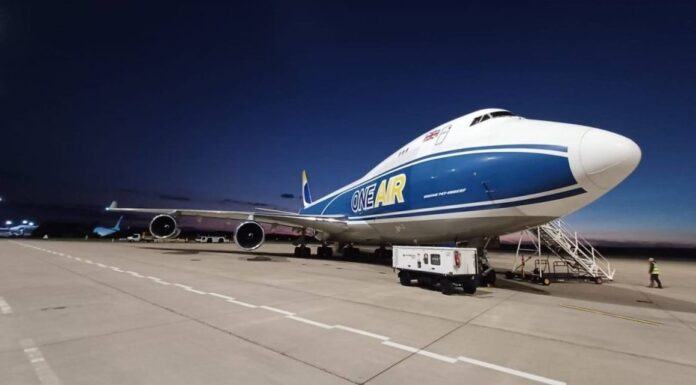 One Air agrega un tercer Boeing 747-400F a su flota