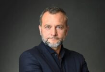 TIACA da la bienvenida a un nuevo miembro a su junta directiva