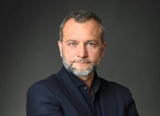 TIACA da la bienvenida a un nuevo miembro a su junta directiva