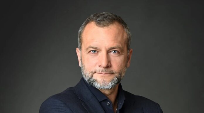 TIACA da la bienvenida a un nuevo miembro a su junta directiva