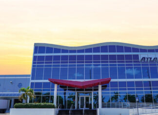 Atlas Air Worldwide presenta su nueva instalación de carga de última generación en el Aeropuerto Internacional de Miami