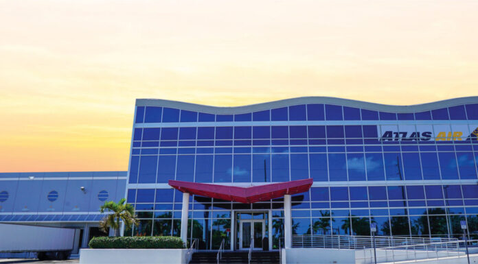 Atlas Air Worldwide presenta su nueva instalación de carga de última generación en el Aeropuerto Internacional de Miami