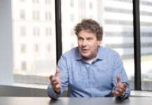 TIACA celebra la incorporación formal de Jan Krems como la entrada al Salón de la Fama de 2025