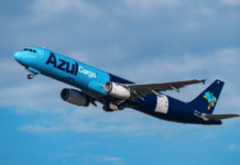 Azul acelera su reestructuración con un plan de simplificación de flota y red